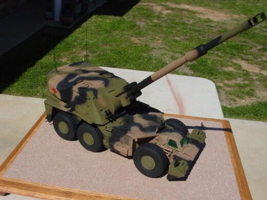 DMG Denel G 6 155mm Gun